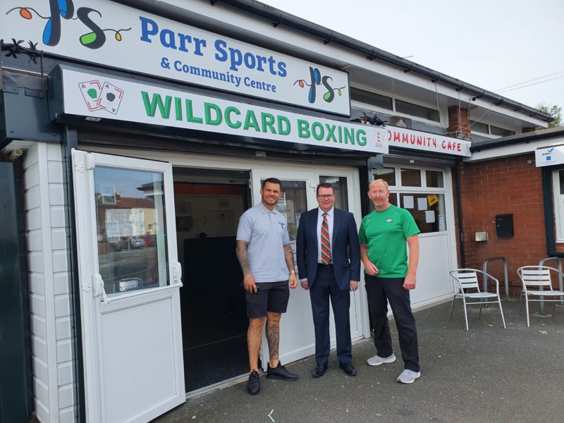 Conor McGinn MP pays a visit to Wildcard Boxing in Parr