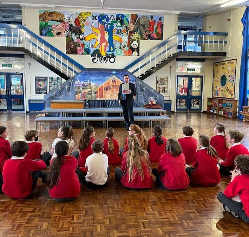 Conor speaks to Year 6 pupils at Billinge Chapel End Primary School